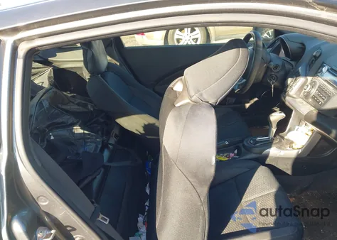 2015 Honda Cr-Z z USA, uszkodzony, nr VIN JHMZF1D49FS002950